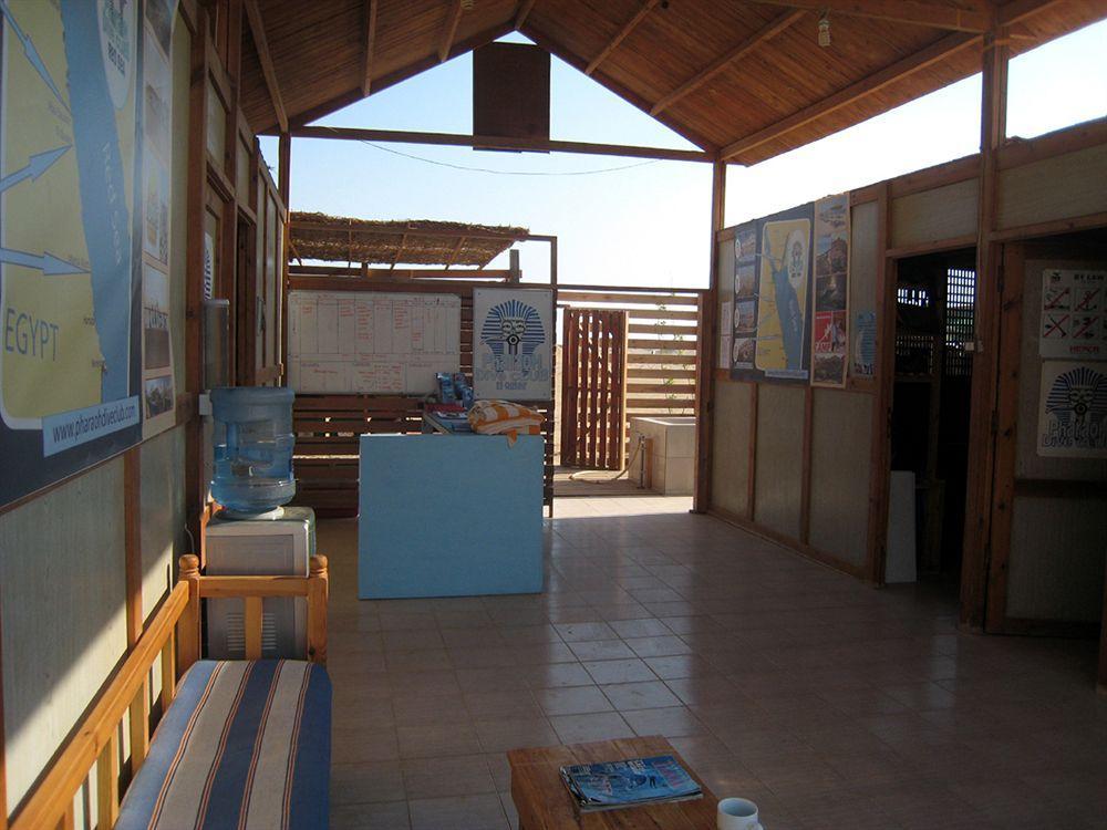 Roots Red Sea Hotel El Qoseir Екстериор снимка