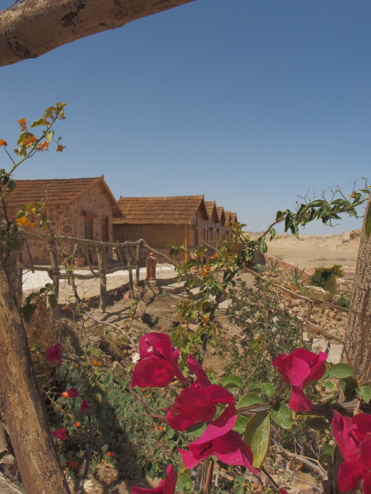 Roots Red Sea Hotel El Qoseir Екстериор снимка