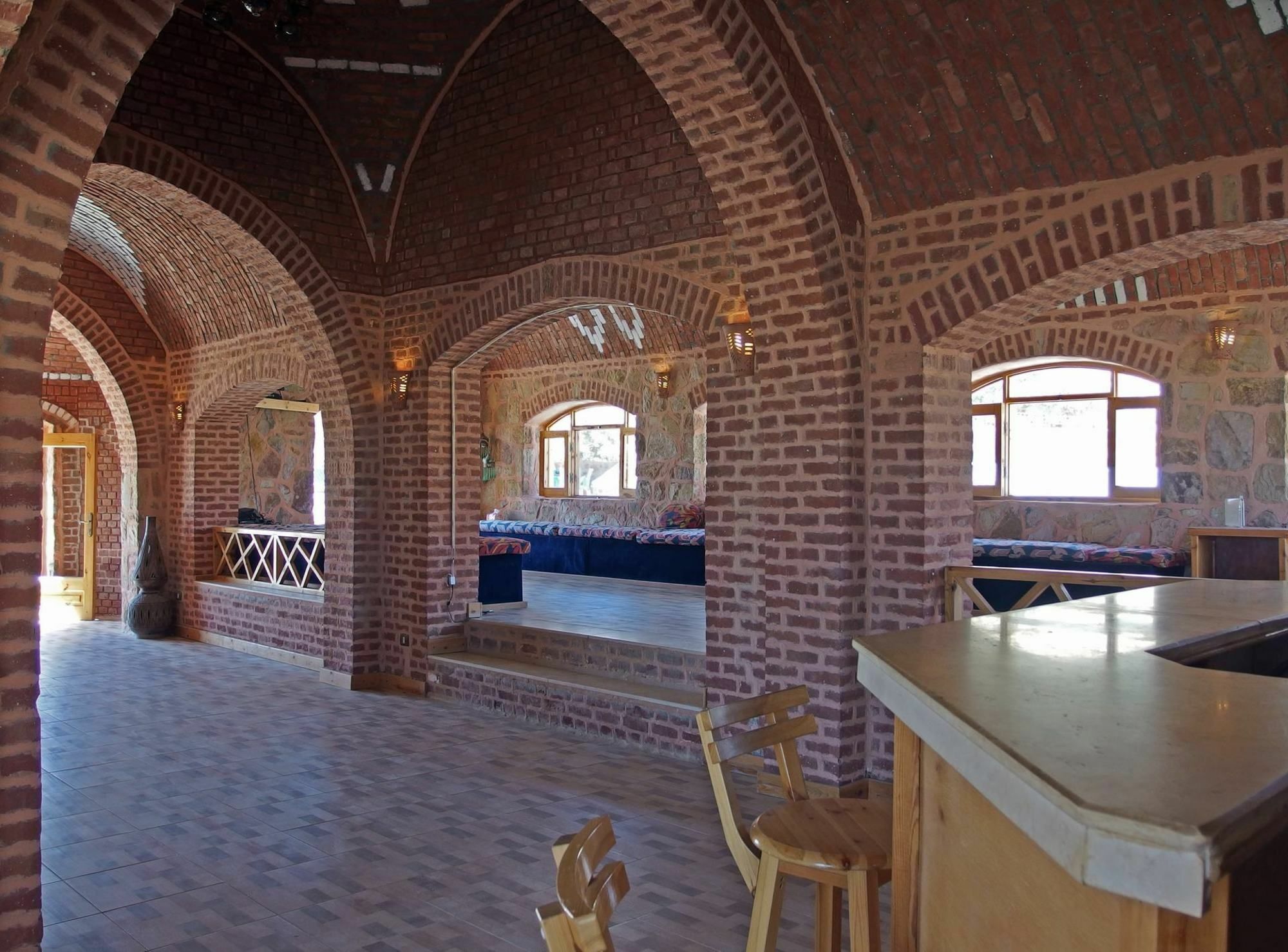Roots Red Sea Hotel El Qoseir Екстериор снимка