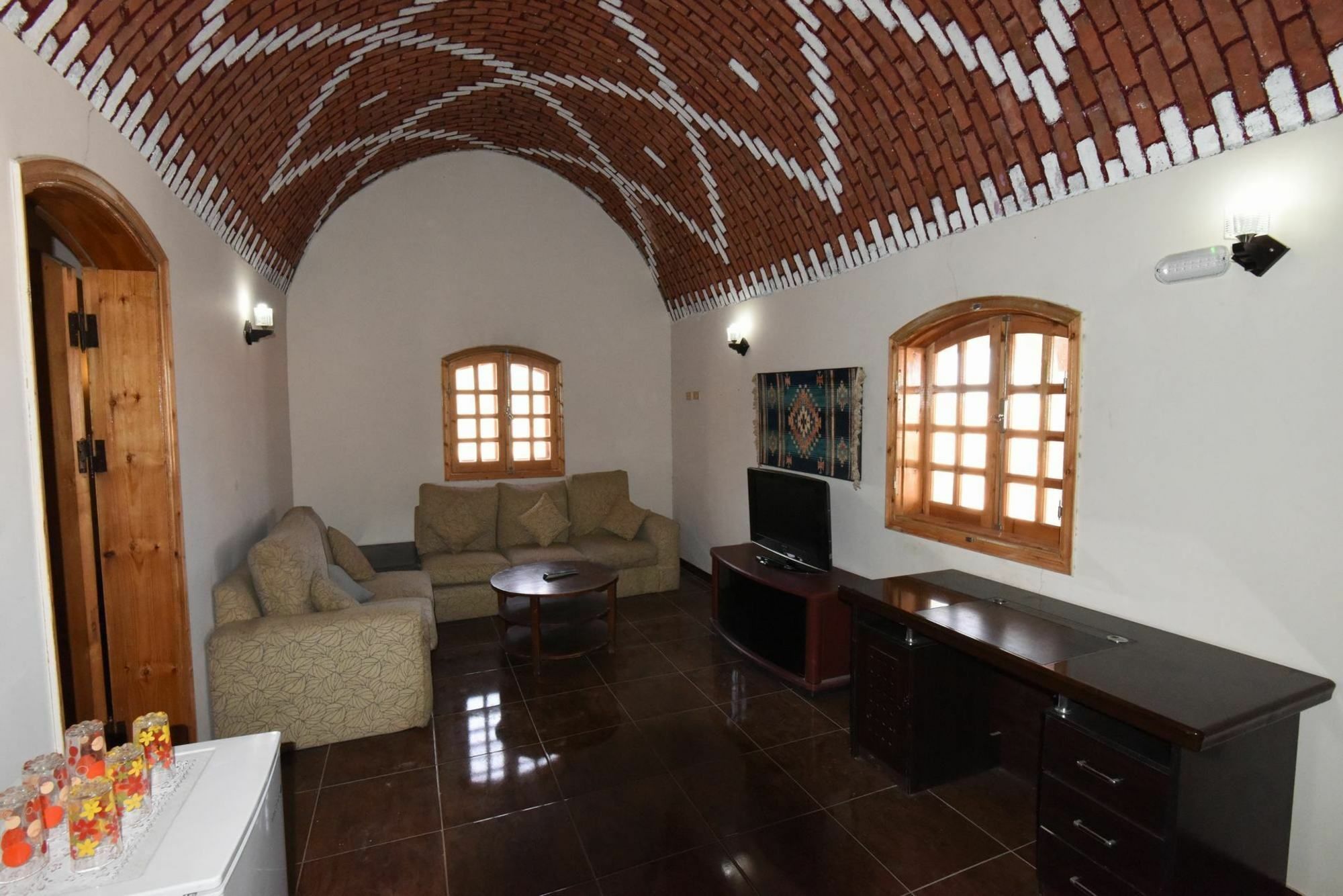 Roots Red Sea Hotel El Qoseir Екстериор снимка